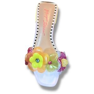 NIB Betsey Johnson Journi Lilac Multi Floral Embellished Slide Sandals Sz 5.5